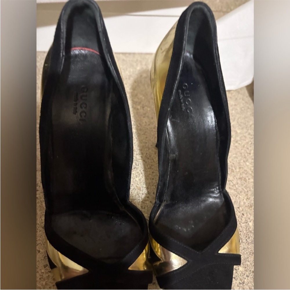 Gucci Black and Metallic Gold Open-Toe Stiletto Pump - Picture 10 of 14